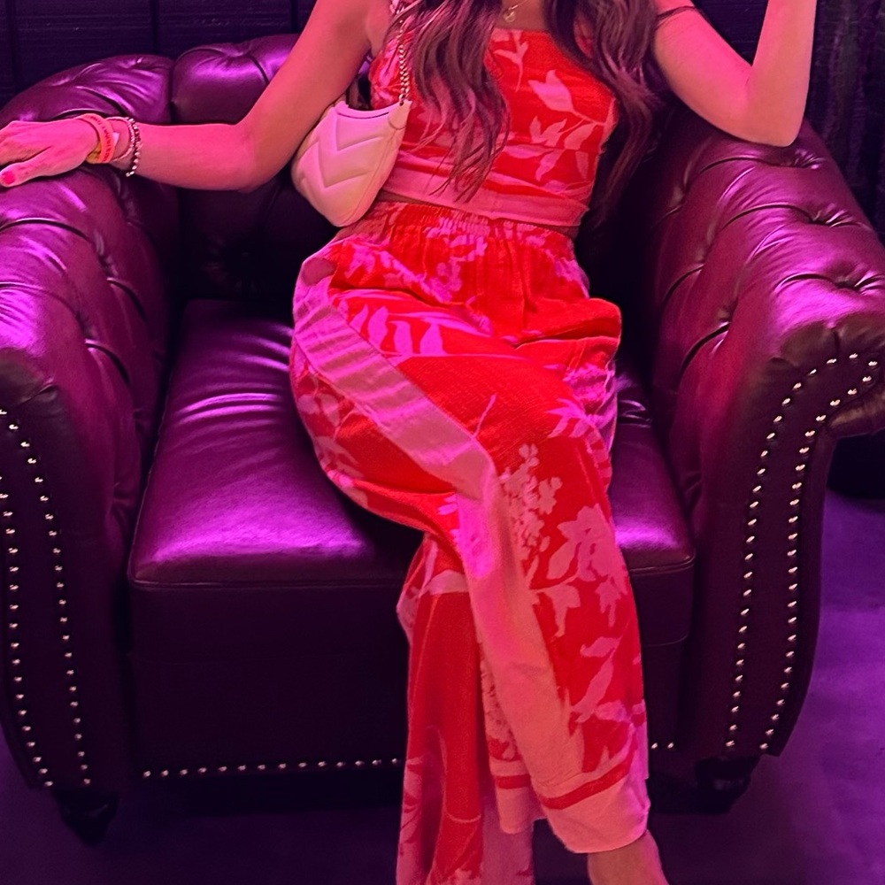 Floral Pink and Red Set🩷 - Picture 3 of 8